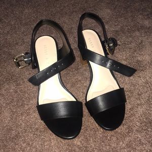 NEVER WORN BLACK HEELS